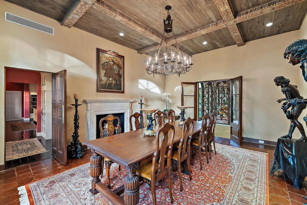 For Sale: $25,000,000 (5 beds, 4 baths, 7603 Square Feet)