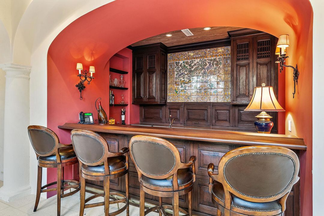 For Sale: $25,000,000 (5 beds, 4 baths, 7603 Square Feet)