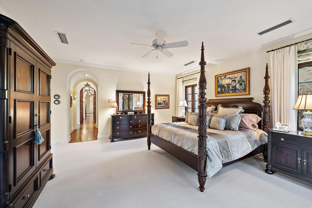 For Sale: $25,000,000 (5 beds, 4 baths, 7603 Square Feet)