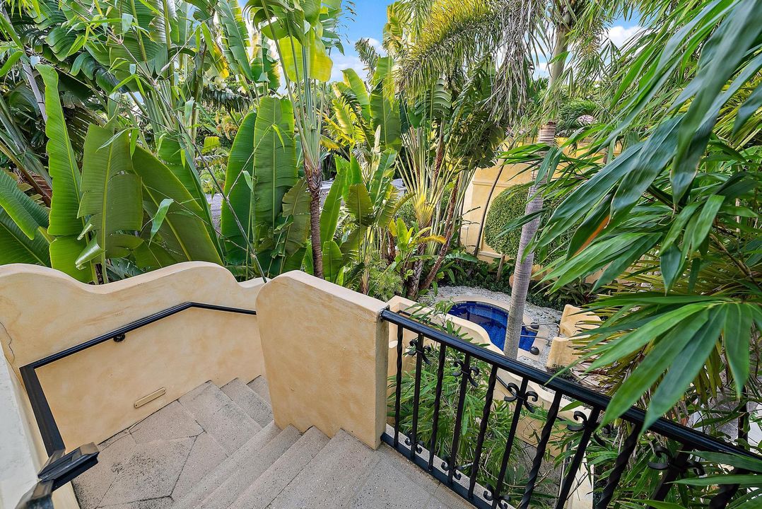 For Sale: $25,000,000 (5 beds, 4 baths, 7603 Square Feet)