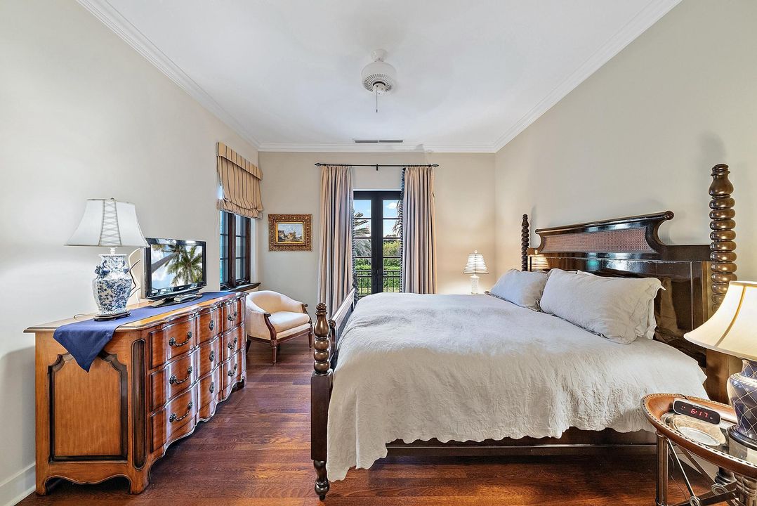 For Sale: $25,000,000 (5 beds, 4 baths, 7603 Square Feet)