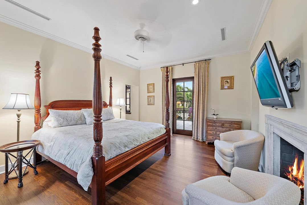 For Sale: $25,000,000 (5 beds, 4 baths, 7603 Square Feet)