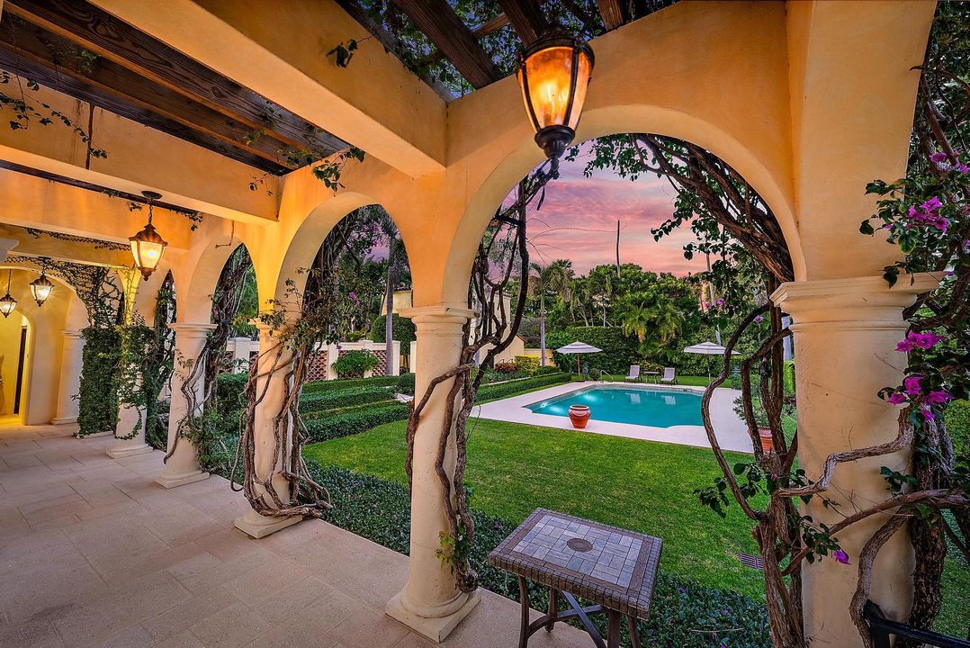 For Sale: $25,000,000 (5 beds, 4 baths, 7603 Square Feet)