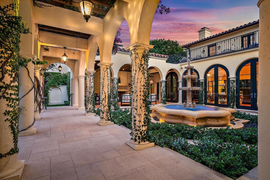 For Sale: $25,000,000 (5 beds, 4 baths, 7603 Square Feet)