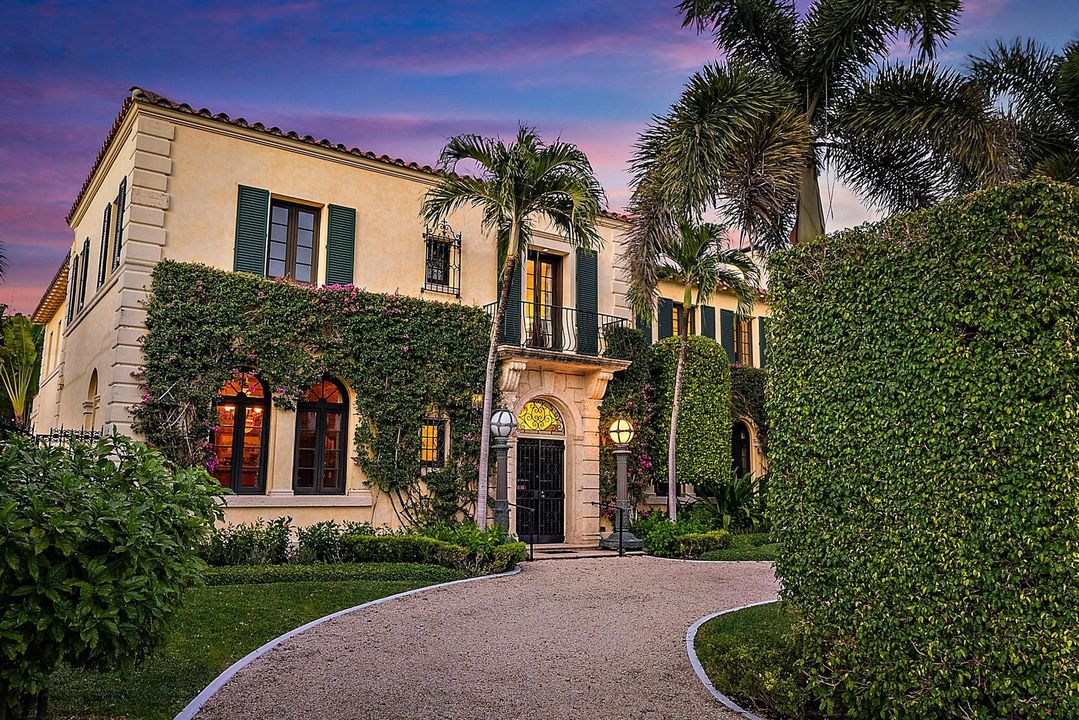 For Sale: $25,000,000 (5 beds, 4 baths, 7603 Square Feet)