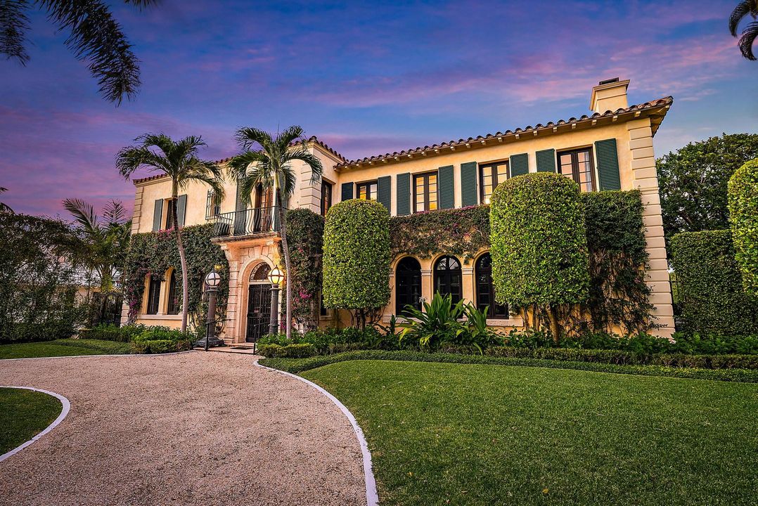 For Sale: $25,000,000 (5 beds, 4 baths, 7603 Square Feet)