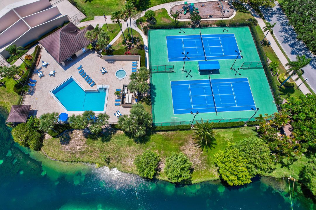 В аренду: $5,500 (2 спален, 2 ванн, 1188 Квадратных фут)