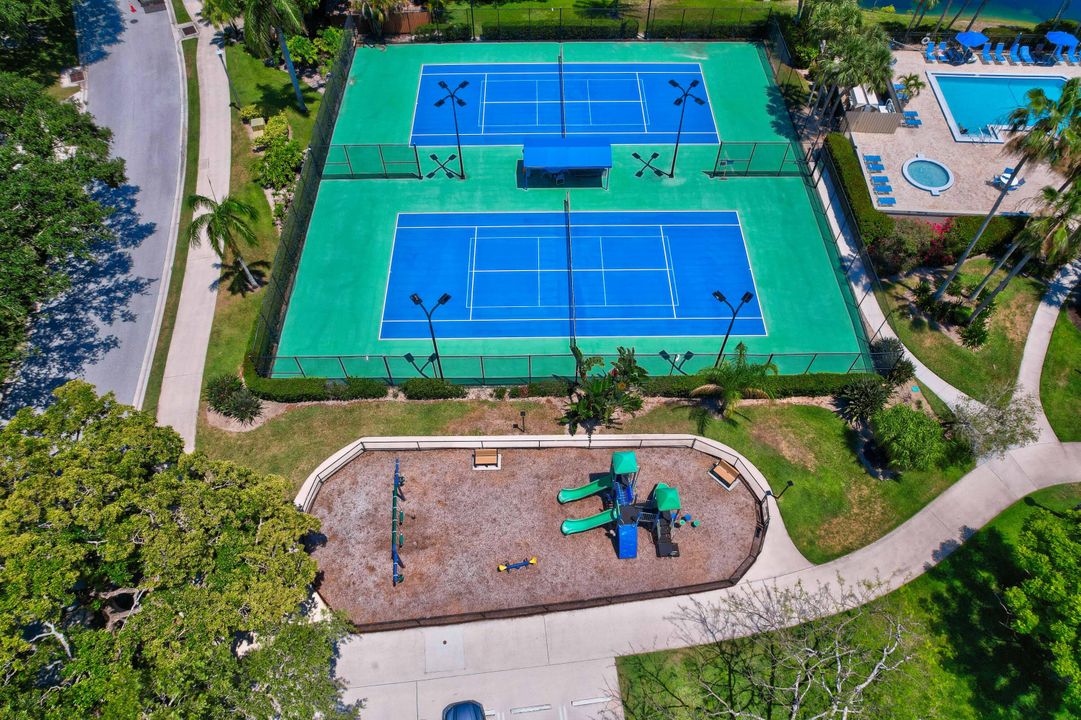 В аренду: $5,500 (2 спален, 2 ванн, 1188 Квадратных фут)