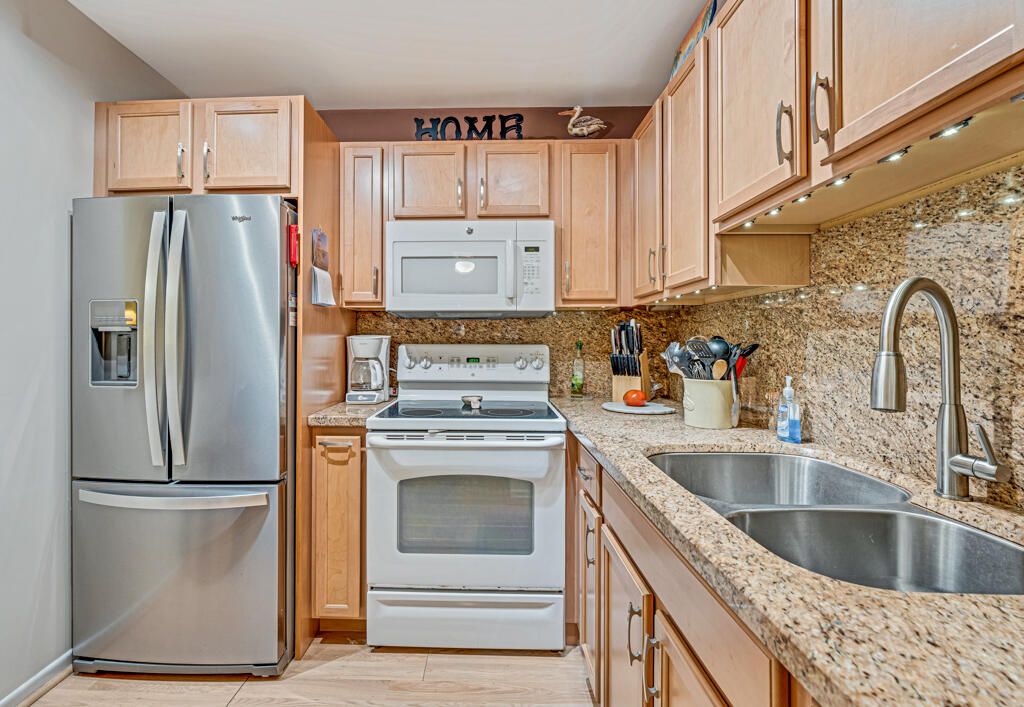 En Venta: $129,900 (1 camas, 1 baños, 754 Pies cuadrados)