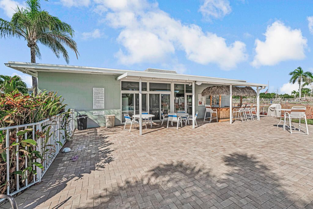 En Venta: $129,900 (1 camas, 1 baños, 754 Pies cuadrados)