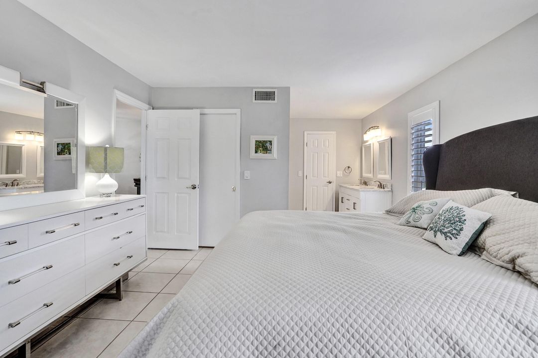 Active With Contract: $185,000 (2 beds, 2 baths, 1167 Square Feet)