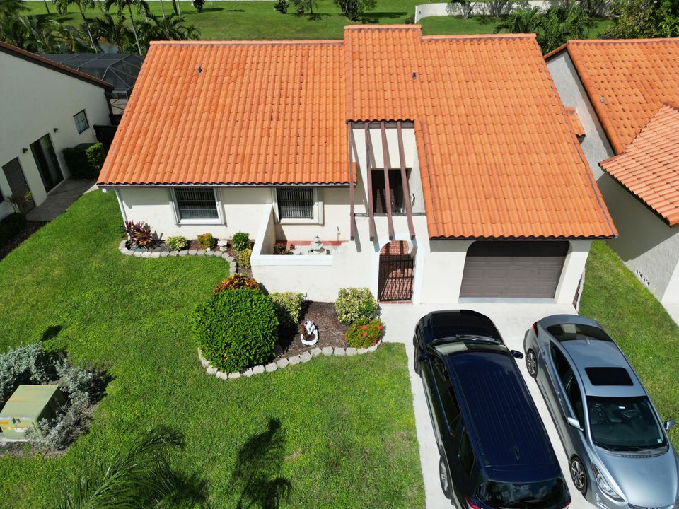 En Venta: $438,000 (3 camas, 2 baños, 1375 Pies cuadrados)