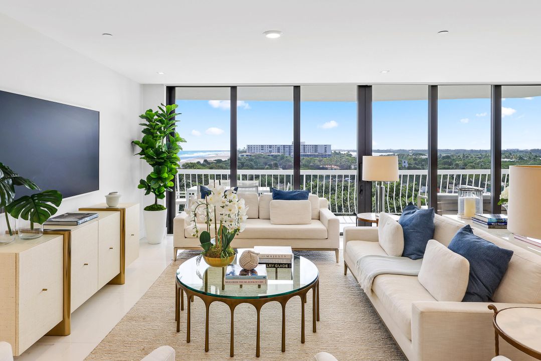 For Sale: $4,750,000 (2 beds, 2 baths, 2487 Square Feet)