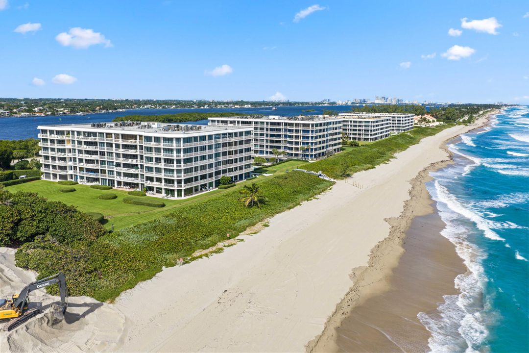 For Sale: $4,750,000 (2 beds, 2 baths, 2487 Square Feet)