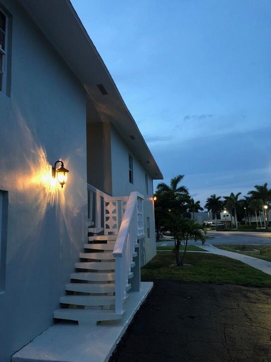 В аренду: $1,695 (1 спален, 1 ванн, 700 Квадратных фут)