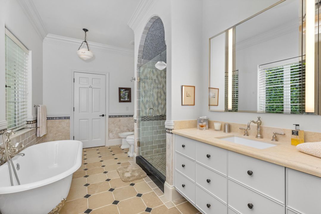 待售: $49,500,000 (8 贝兹, 9 浴室, 9853 平方英尺)