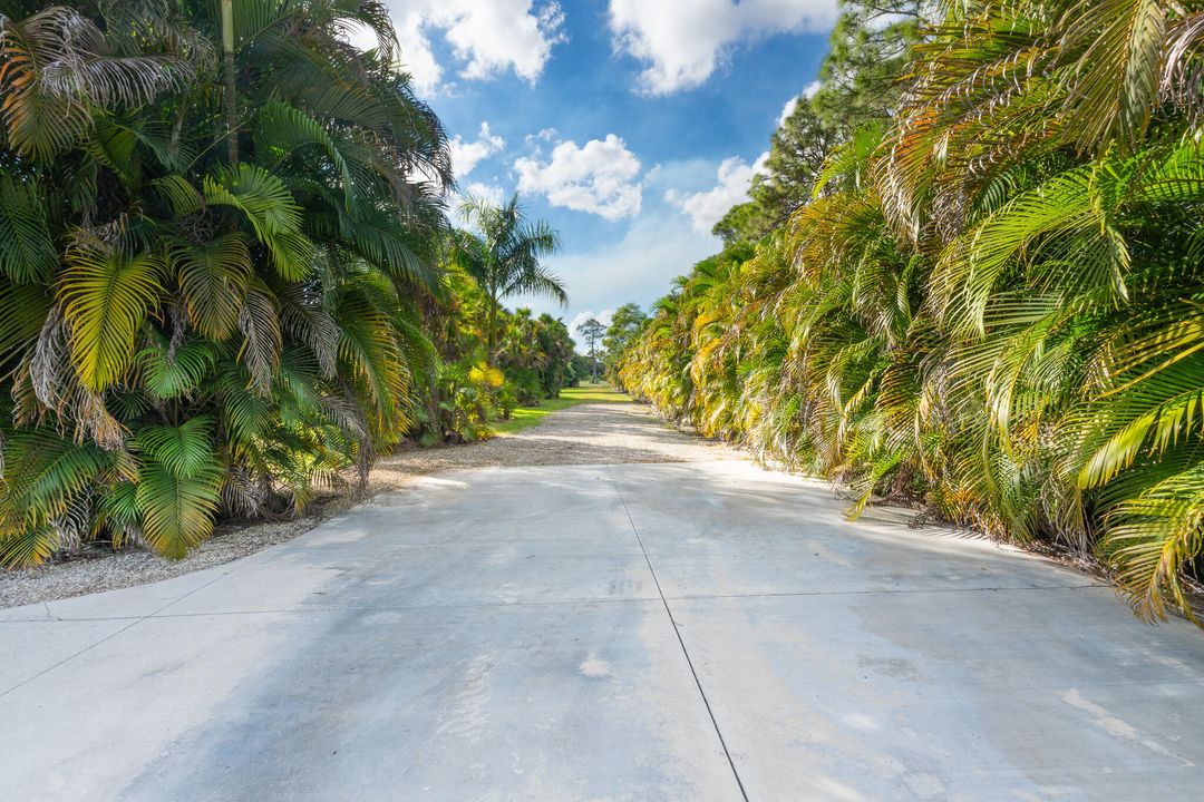 For Sale: $2,199,000 (4 beds, 3 baths, 3402 Square Feet)