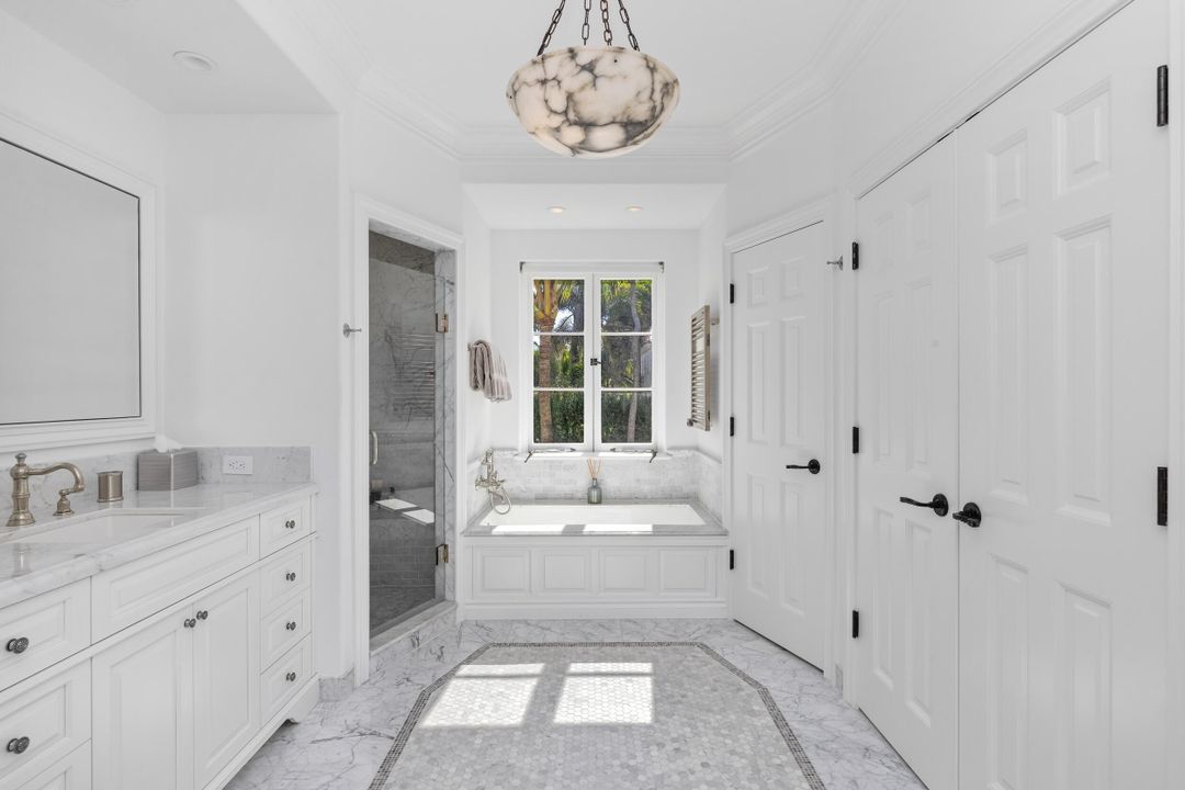 待售: $49,500,000 (8 贝兹, 9 浴室, 9853 平方英尺)