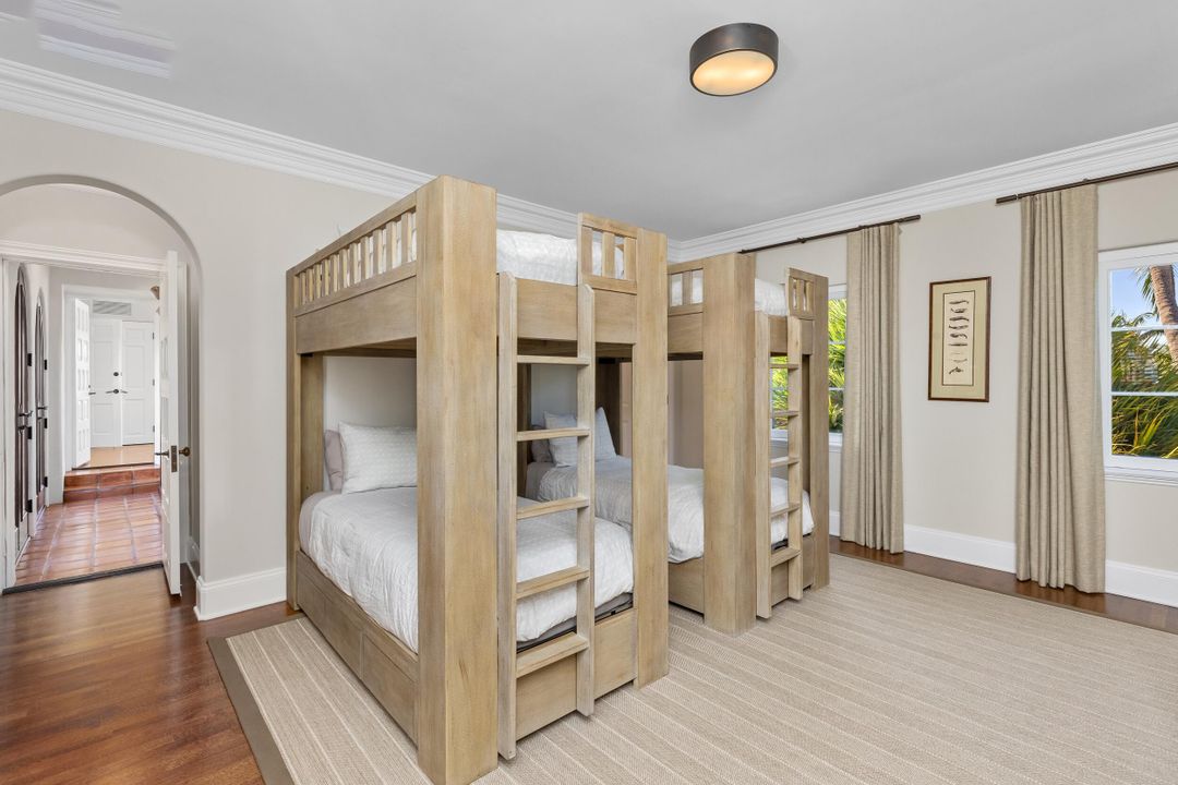 待售: $49,500,000 (8 贝兹, 9 浴室, 9853 平方英尺)