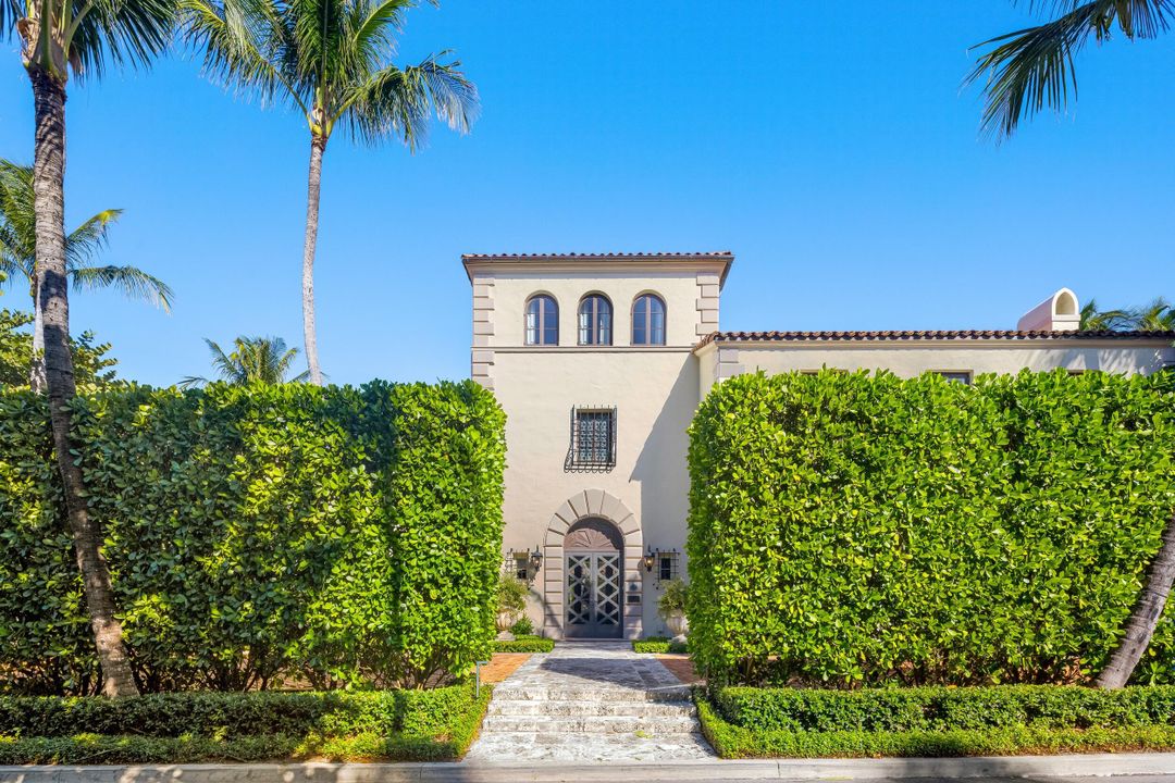 待售: $49,500,000 (8 贝兹, 9 浴室, 9853 平方英尺)