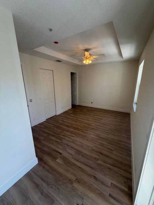 Active With Contract: $599,000 (3 beds, 3 baths, 1908 Square Feet)