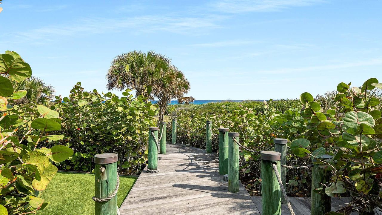 На продажу: $75,000,000 (0 спален, 0 ванн, 0 Квадратных фут)