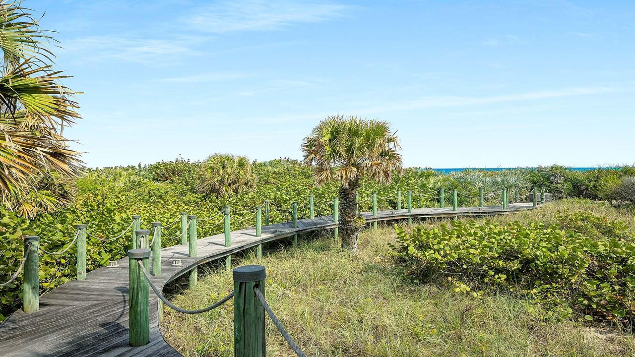 На продажу: $75,000,000 (0 спален, 0 ванн, 0 Квадратных фут)