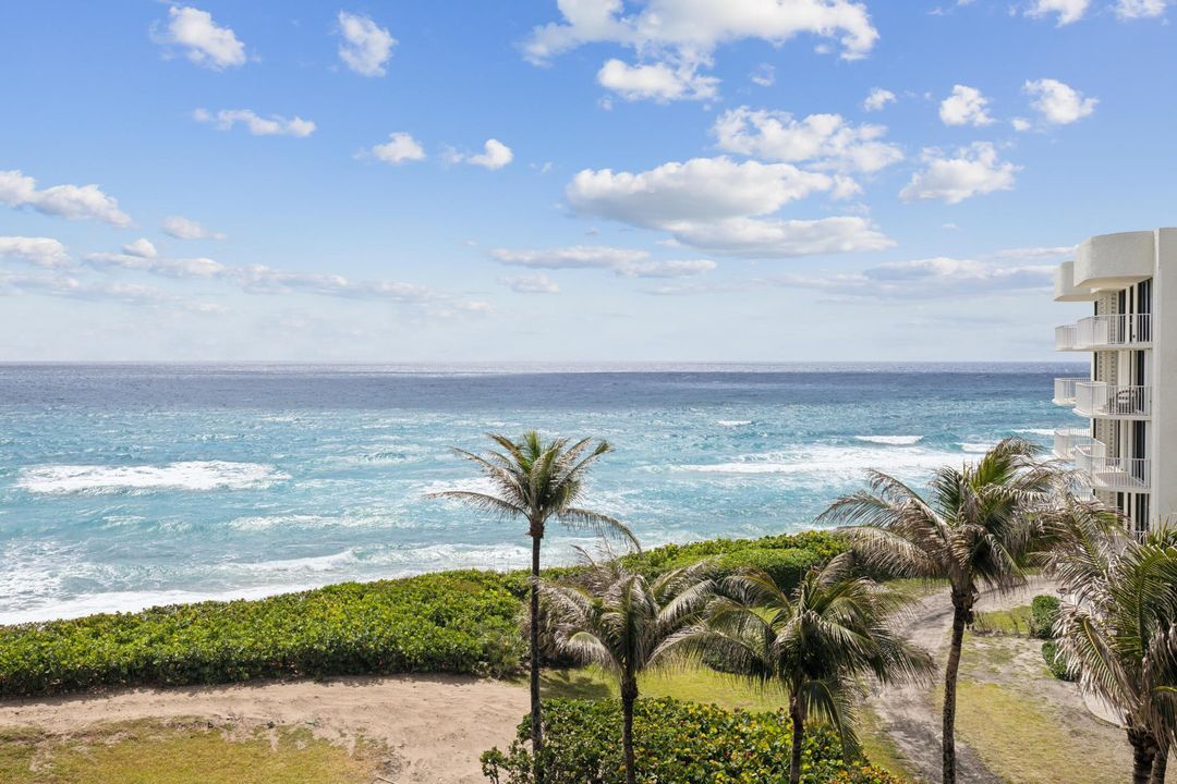 En Venta: $3,295,000 (3 camas, 2 baños, 2550 Pies cuadrados)