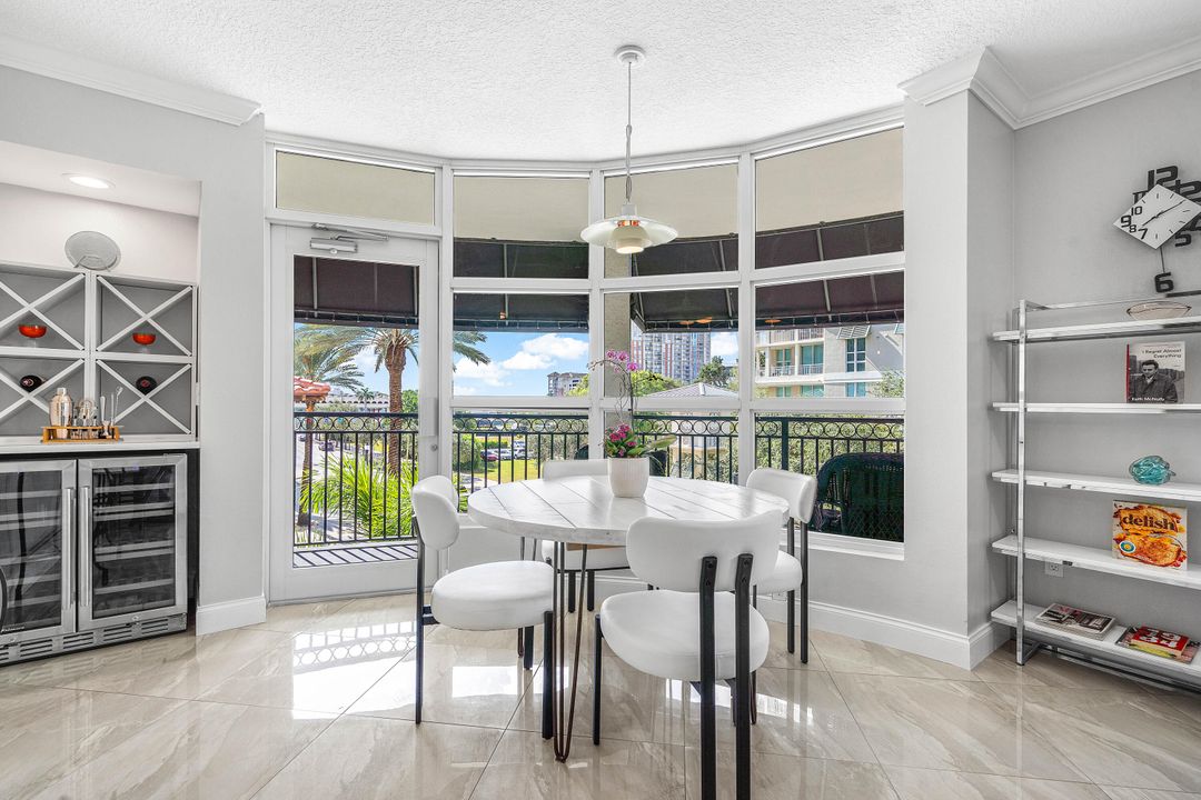 Active With Contract: $5,200 (3 beds, 2 baths, 1390 Square Feet)