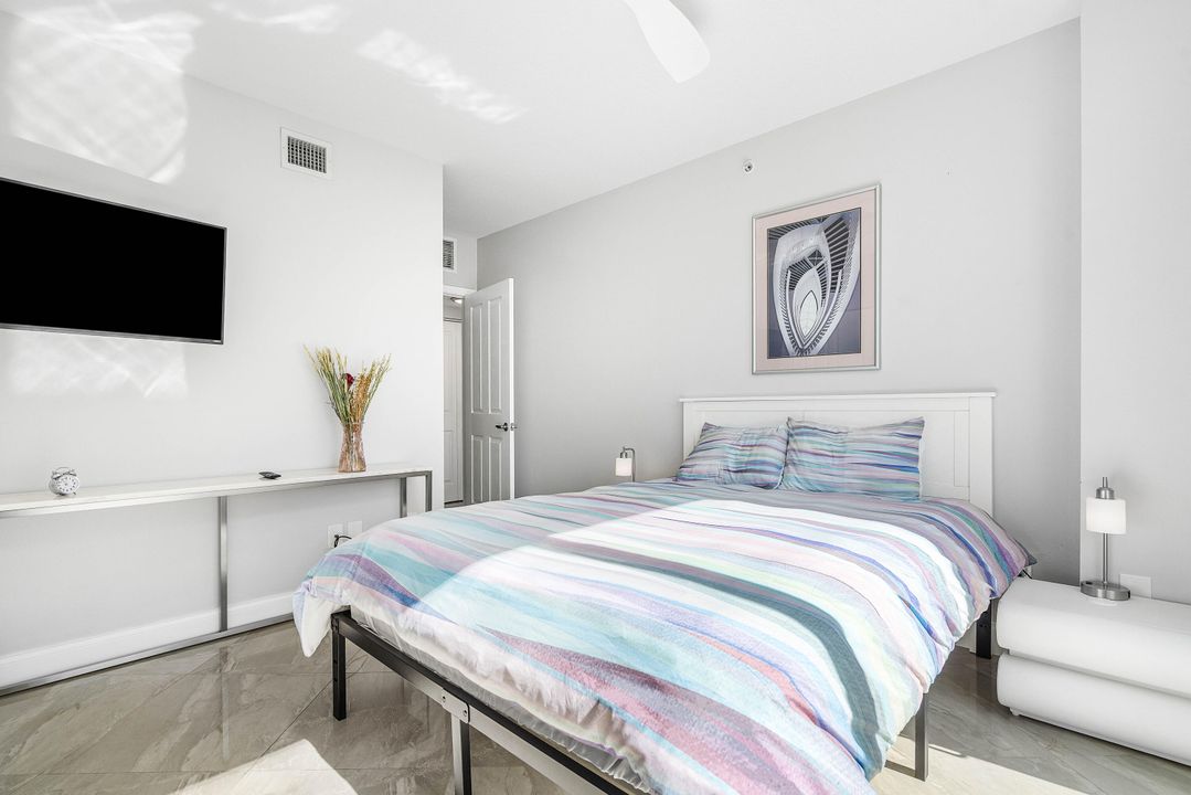 Active With Contract: $5,200 (3 beds, 2 baths, 1390 Square Feet)