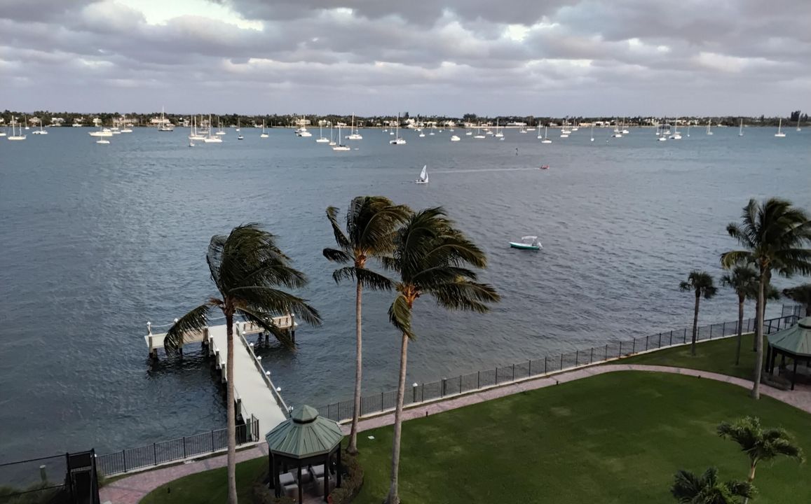 En Venta: $459,900 (2 camas, 2 baños, 1235 Pies cuadrados)