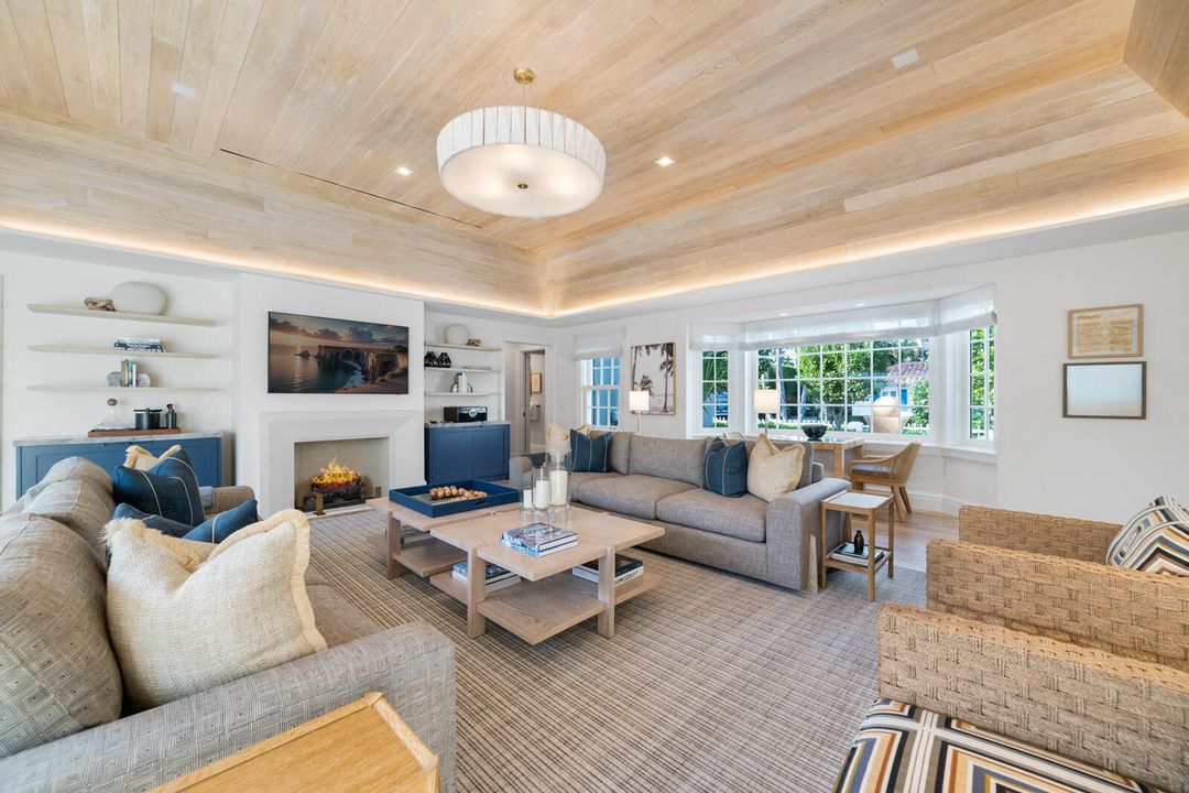 En Venta: $9,950,000 (3 camas, 3 baños, 2551 Pies cuadrados)