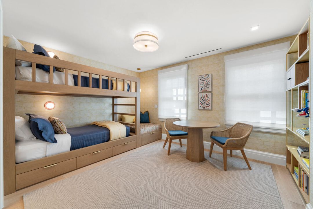 En Venta: $9,950,000 (3 camas, 3 baños, 2551 Pies cuadrados)