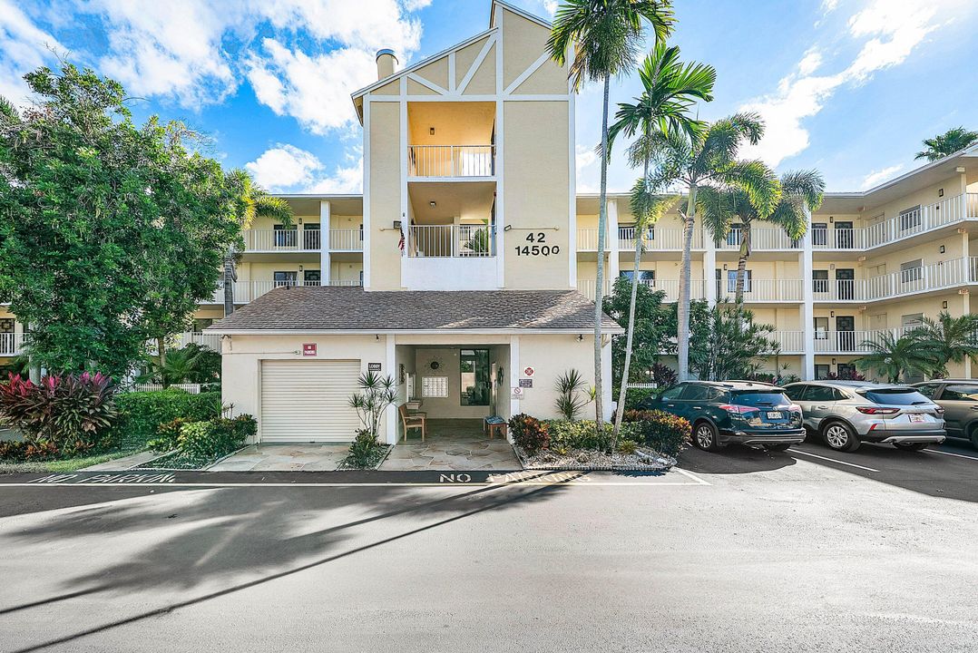 Activo con contrato: $150,000 (2 camas, 2 baños, 1220 Pies cuadrados)