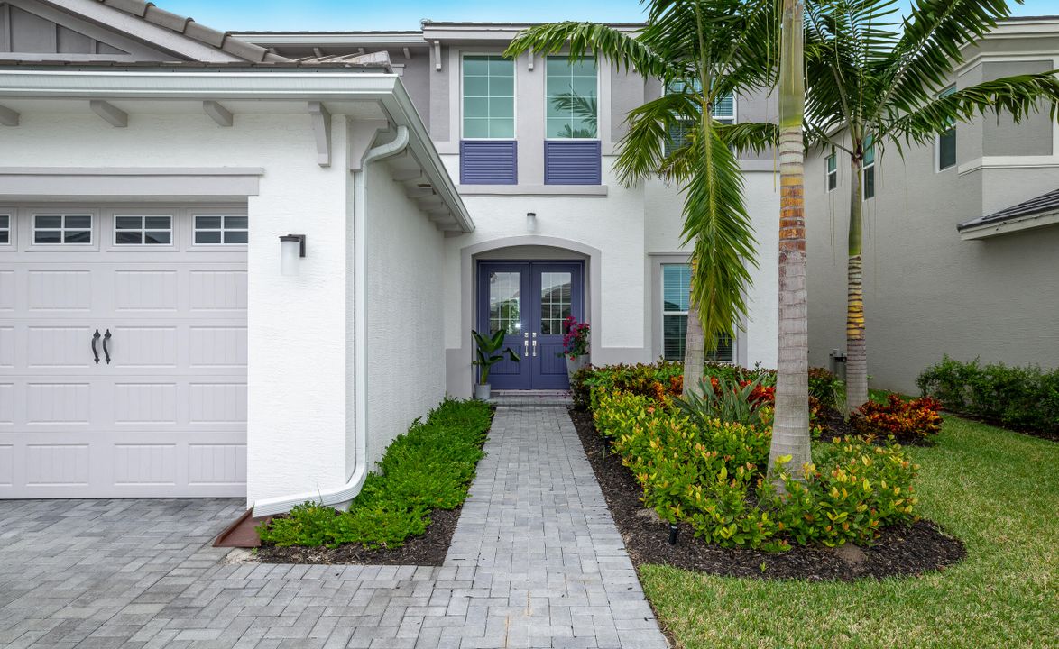 For Rent: $4,100 (4 beds, 3 baths, 2485 Square Feet)