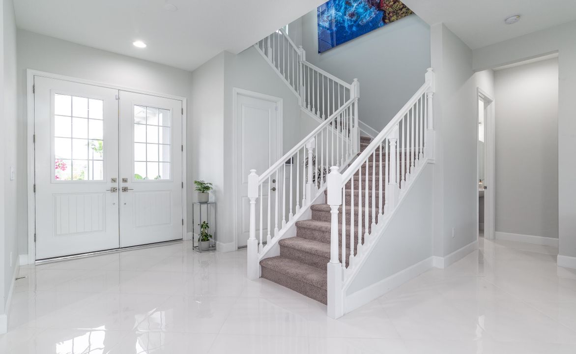 For Rent: $4,100 (4 beds, 3 baths, 2485 Square Feet)