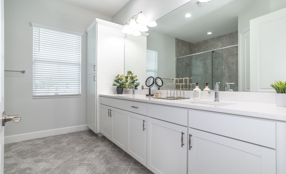 For Rent: $4,100 (4 beds, 3 baths, 2485 Square Feet)