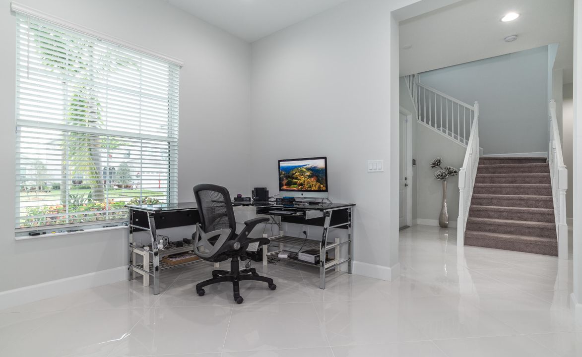 For Rent: $4,100 (4 beds, 3 baths, 2485 Square Feet)