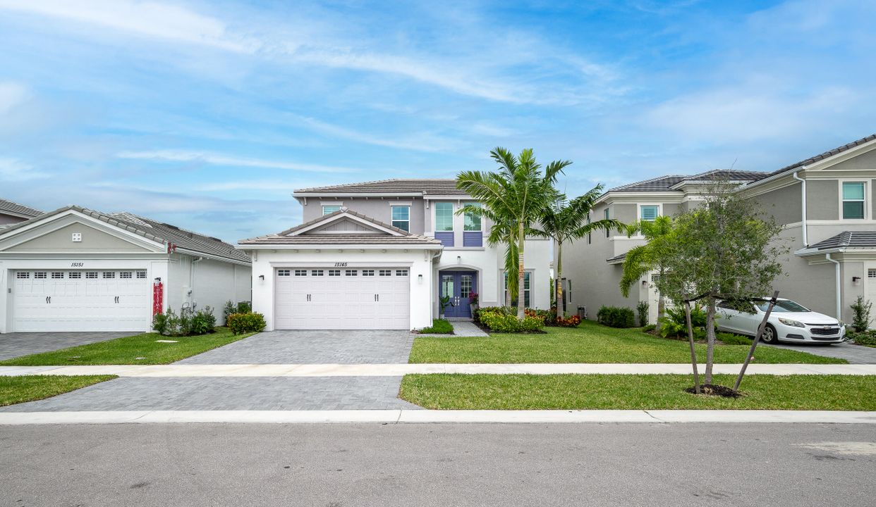 For Rent: $4,100 (4 beds, 3 baths, 2485 Square Feet)