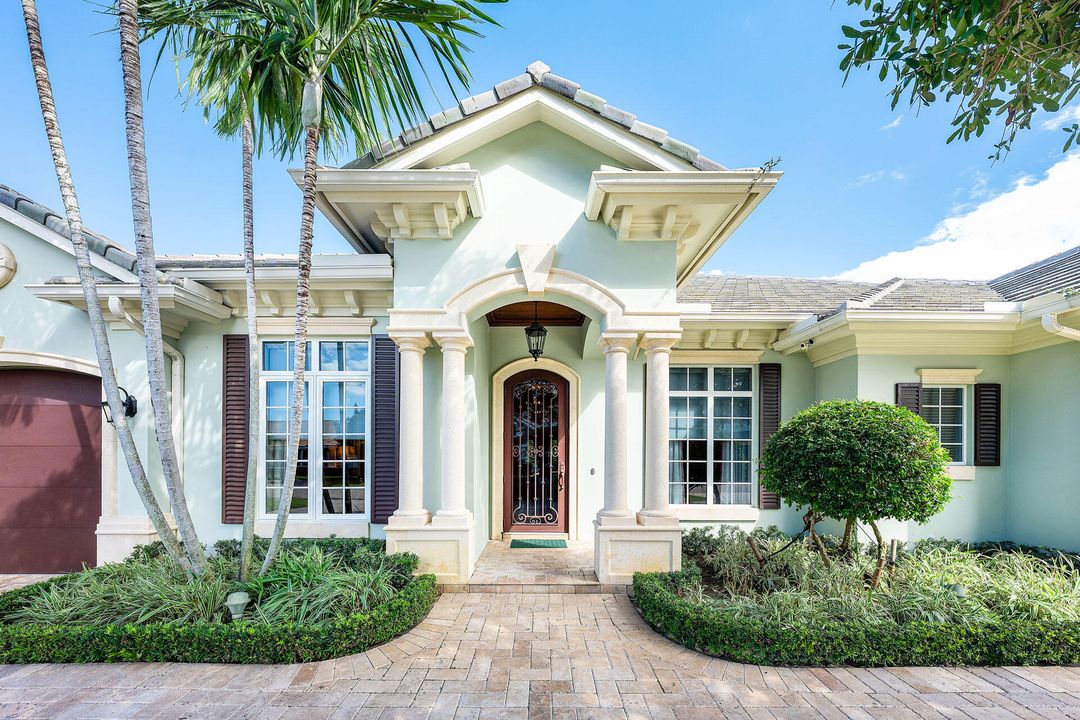 For Sale: $6,450,000 (4 beds, 4 baths, 4148 Square Feet)