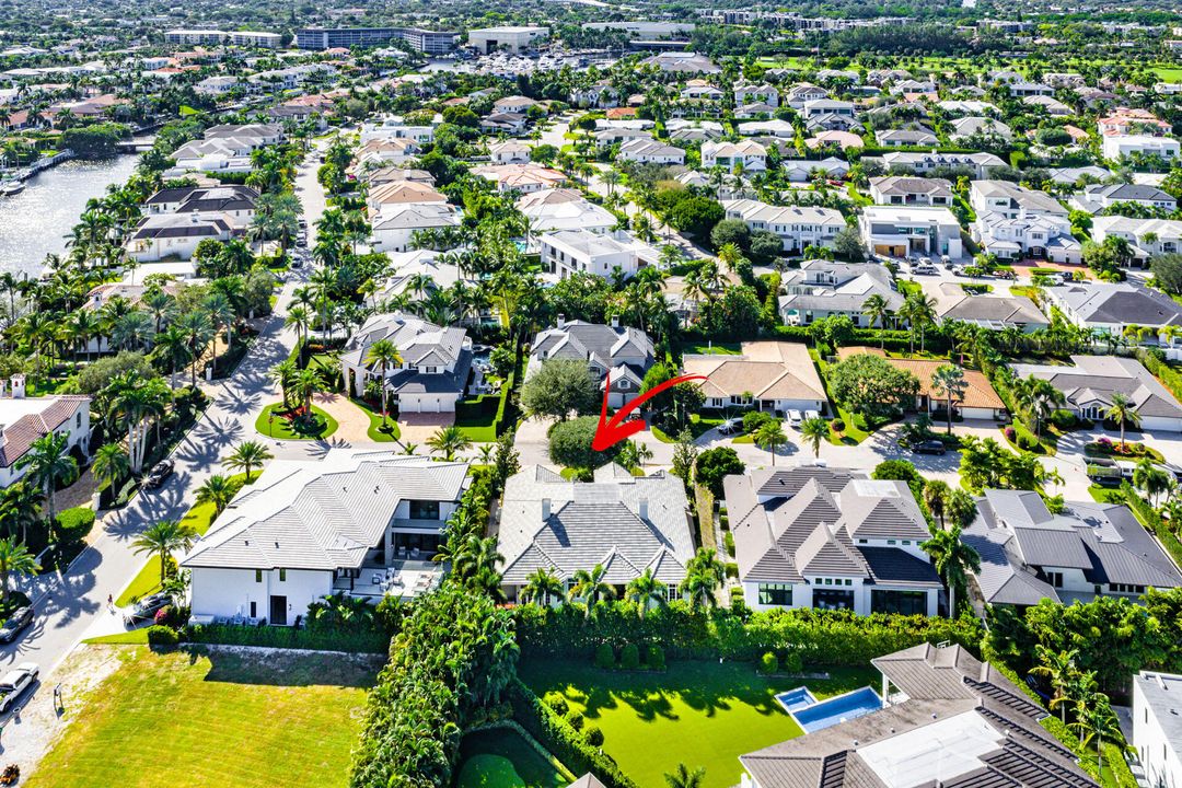 For Sale: $6,450,000 (4 beds, 4 baths, 4148 Square Feet)