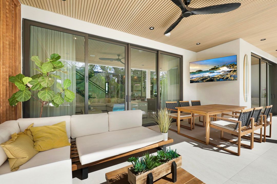 For Sale: $2,875,000 (4 beds, 4 baths, 3448 Square Feet)