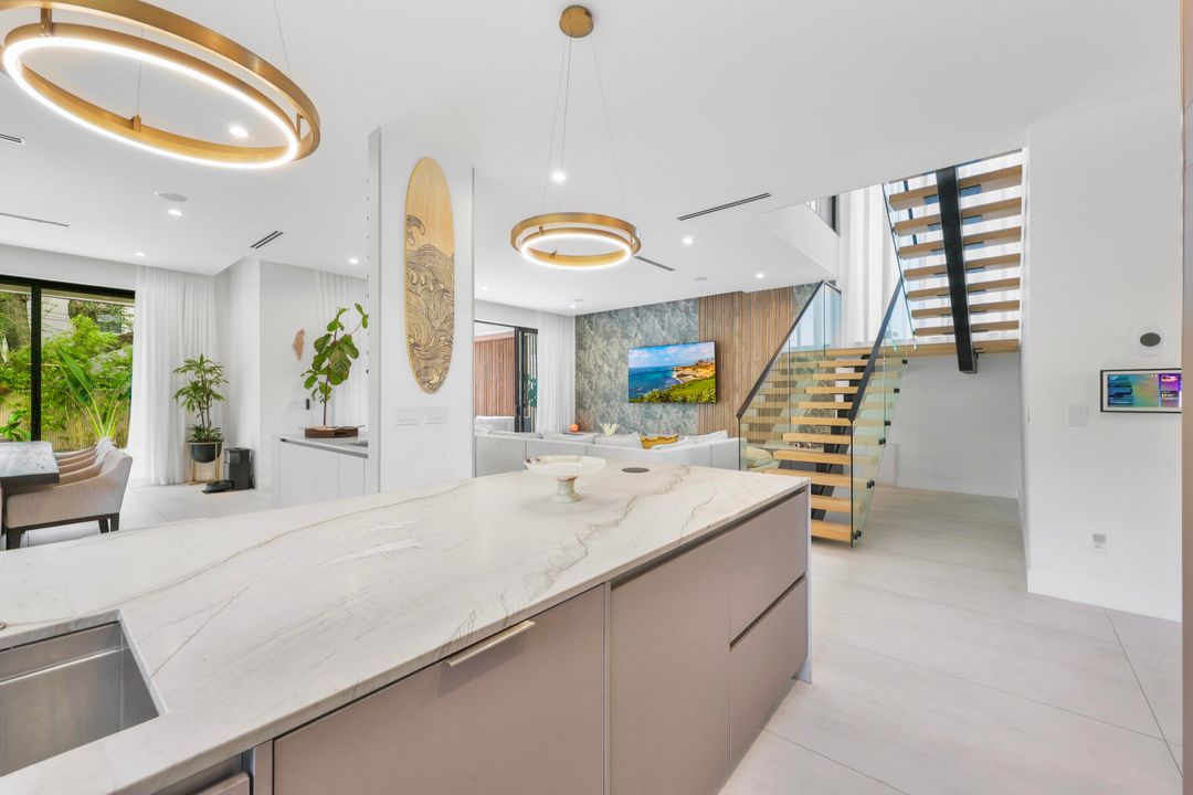 For Sale: $2,875,000 (4 beds, 4 baths, 3448 Square Feet)