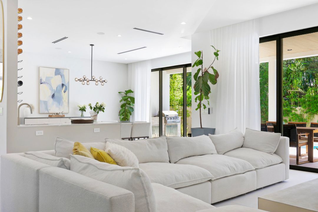 For Sale: $2,875,000 (4 beds, 4 baths, 3448 Square Feet)