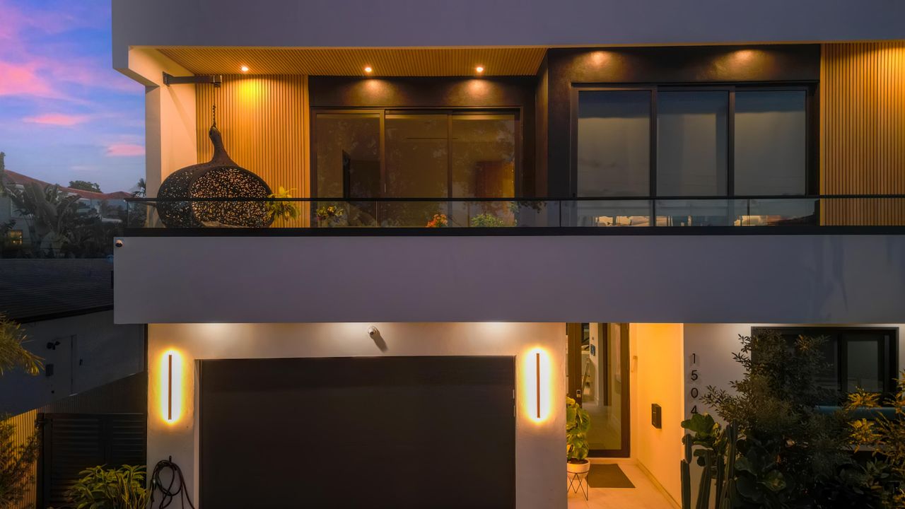 For Sale: $2,875,000 (4 beds, 4 baths, 3448 Square Feet)