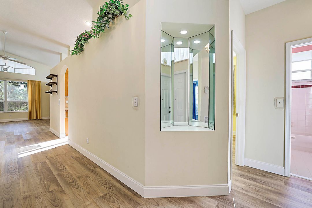 For Sale: $549,500 (3 beds, 2 baths, 1910 Square Feet)