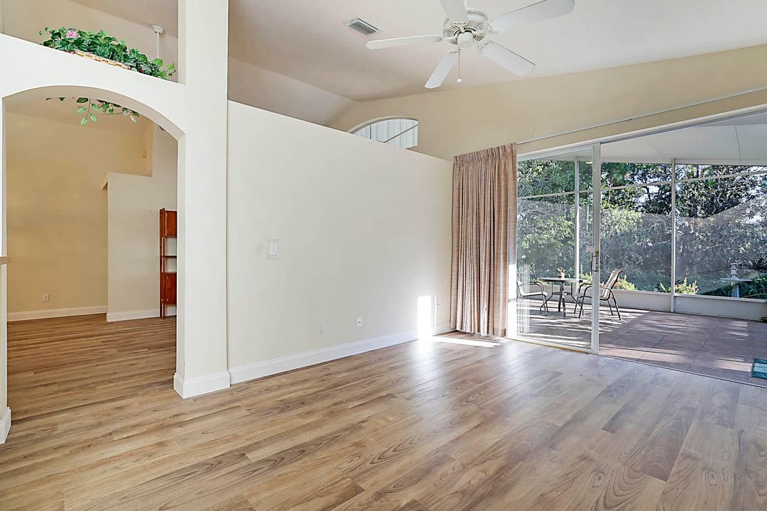 For Sale: $549,500 (3 beds, 2 baths, 1910 Square Feet)