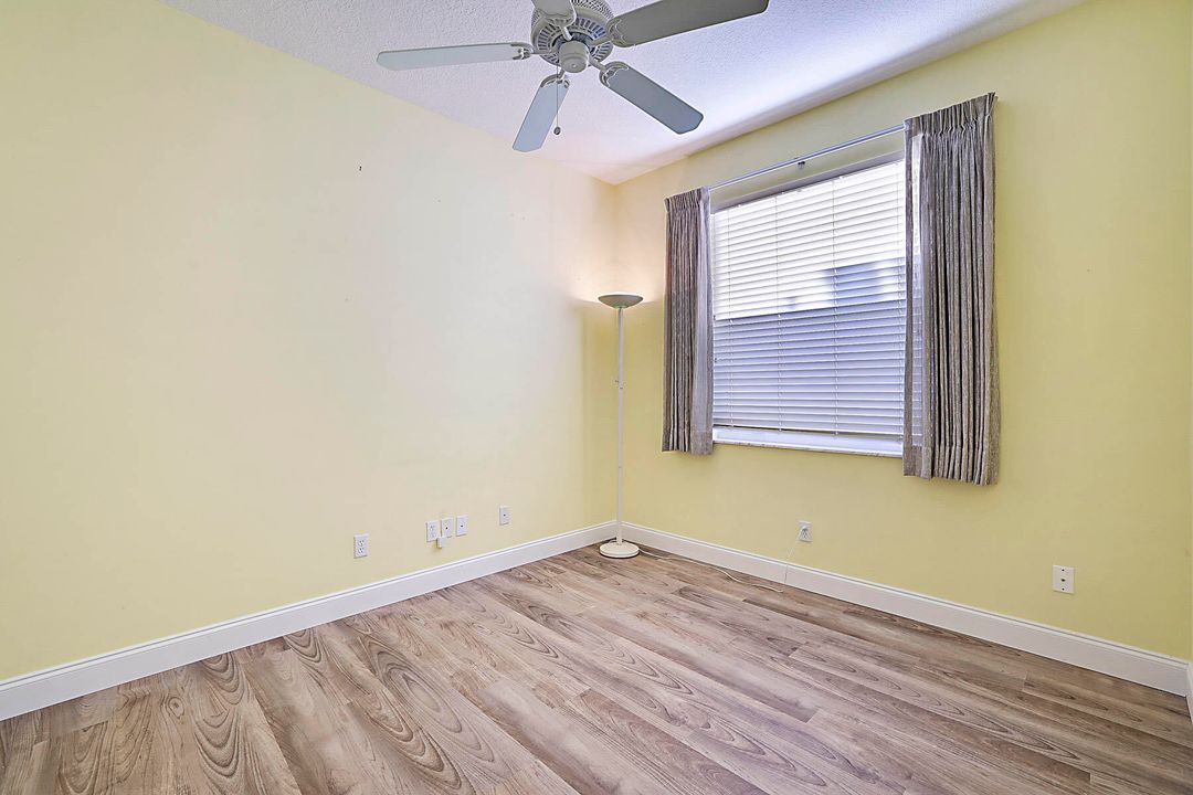 For Sale: $549,500 (3 beds, 2 baths, 1910 Square Feet)