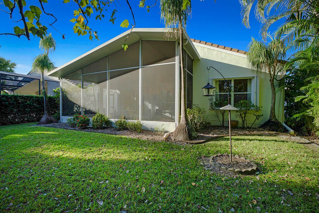 For Sale: $549,500 (3 beds, 2 baths, 1910 Square Feet)