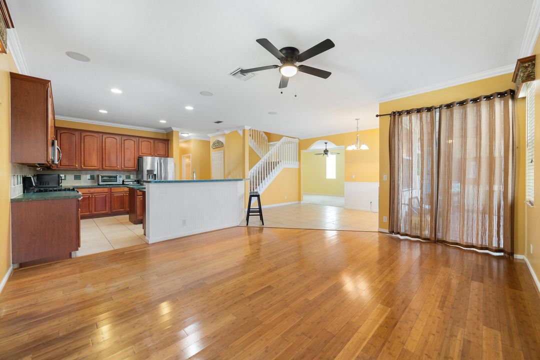 For Sale: $619,999 (5 beds, 3 baths, 2897 Square Feet)